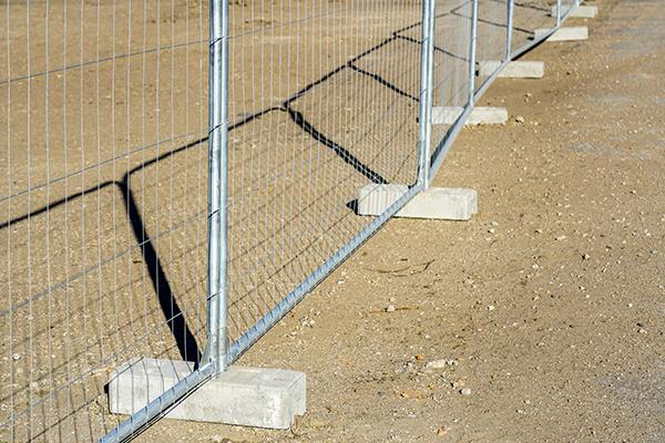 Fence Rental Miami Gardens workers